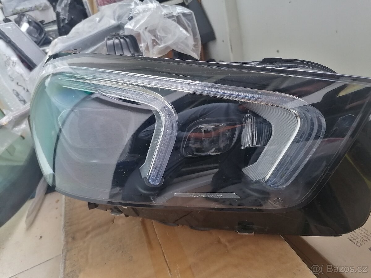 Prave přední světlo Mercedes GLE w167 - 8