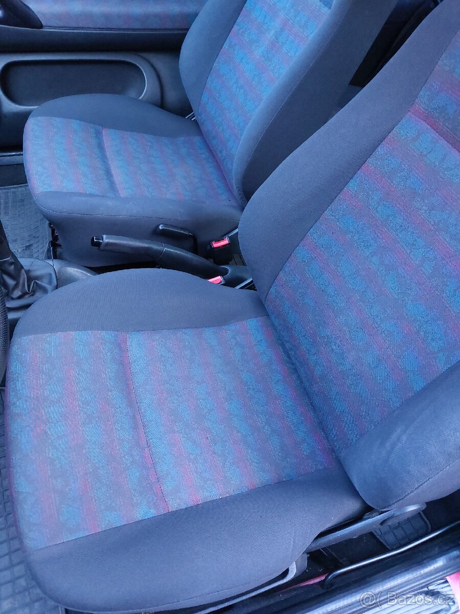 Volkswagen Polo 1.9 D - 8