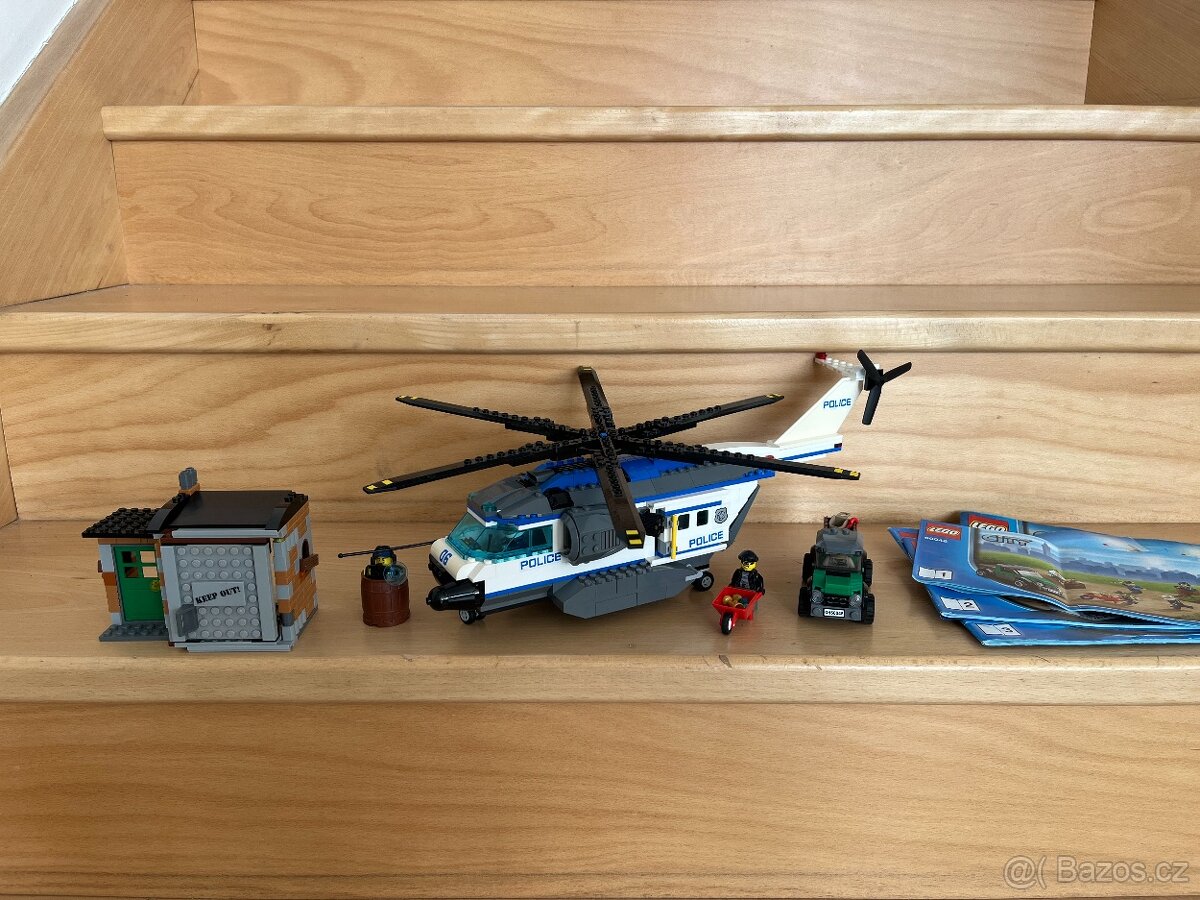 Vánoční vlak 10254 a jiné - 8