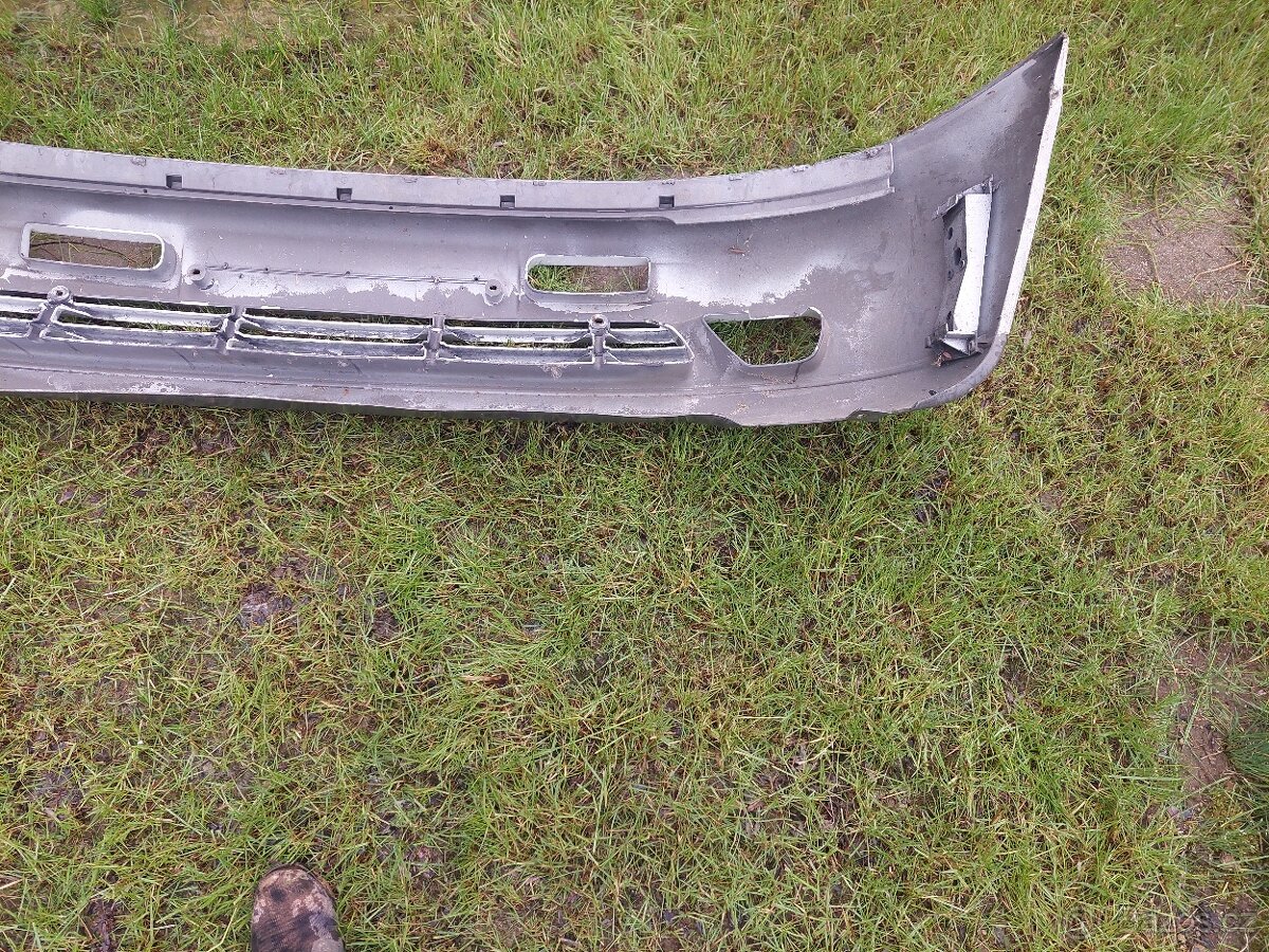 Vito W638 - Pravý blatník + nárazník + maska - 8