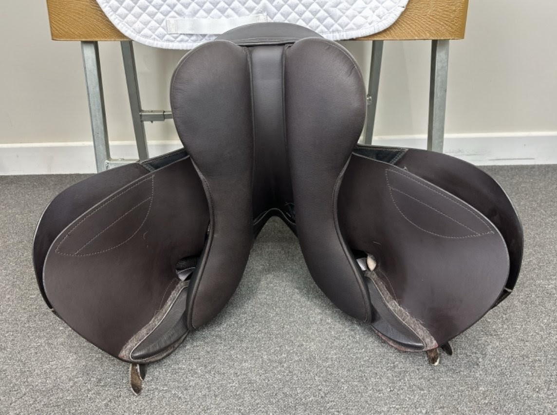 THOROWGOOD T8 Anatomic GP MGA 17" - 8