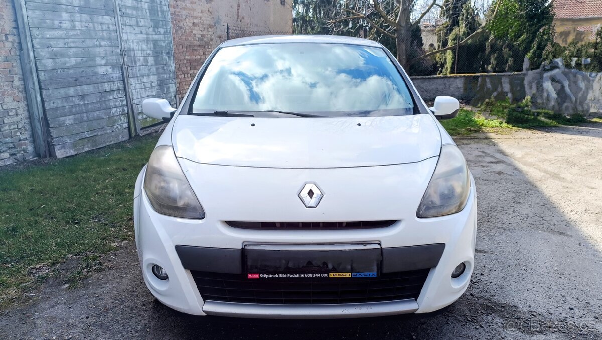Renault Clio 1.5 DCi - 8