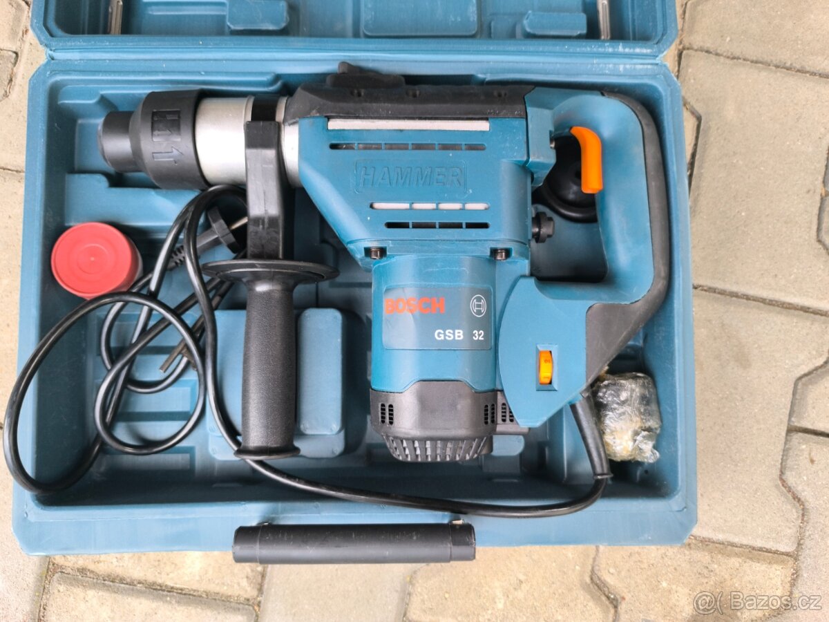 BOSCH HAMMER GSB 32 - 8