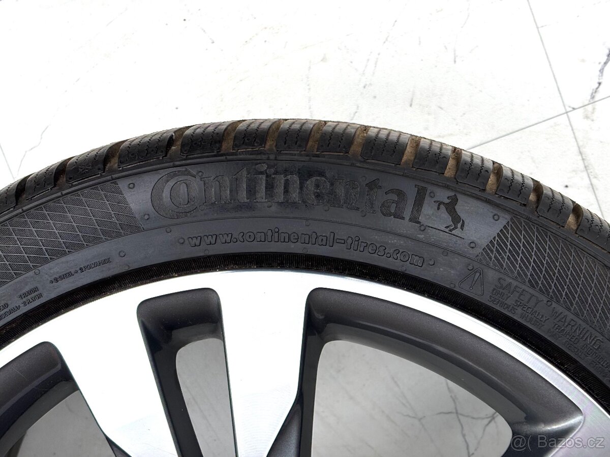 W205 C-class r18 alu kola r18 5x112 Zimni Continental - 8