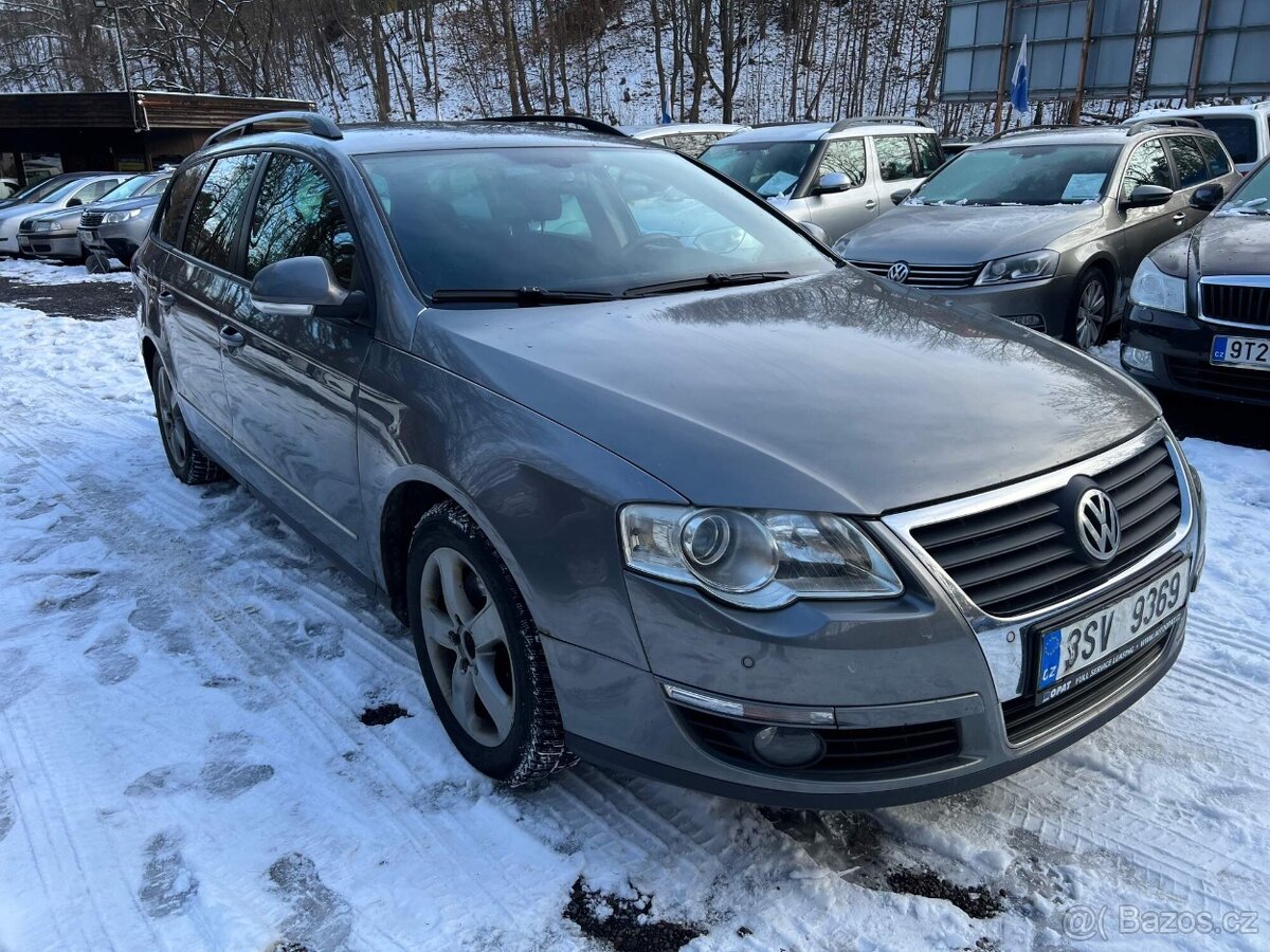 Volkswagen Passat Combi 2.0 TDI 103kW STK 9/27 klima tažné - 8