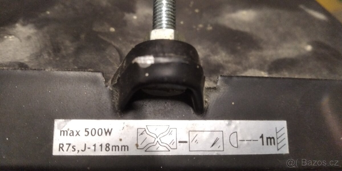 Prodám halogenový reflektor/halogenové svítidlo 500 w - 8