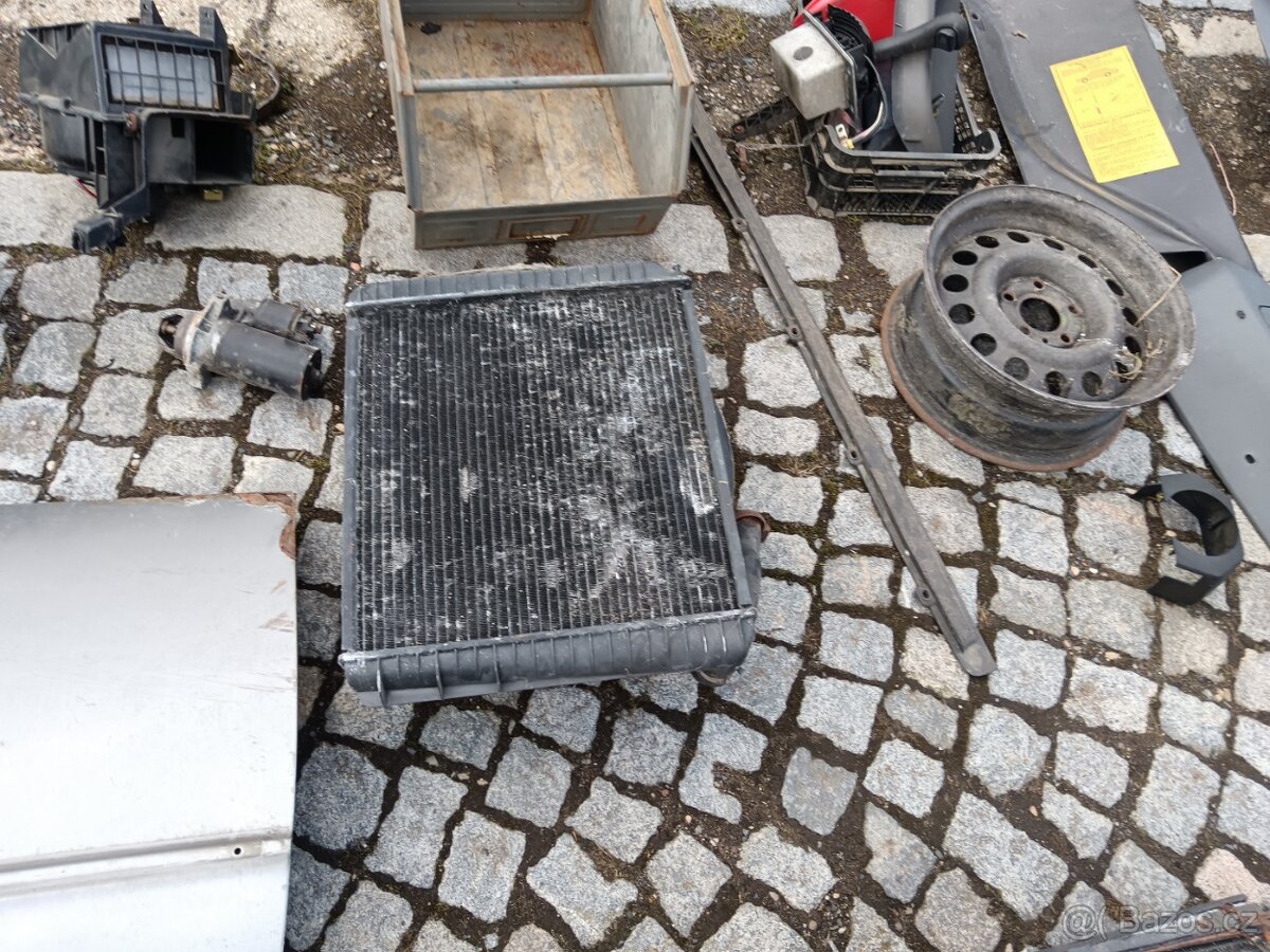 Volvo 240,440,740,940 díly - 8