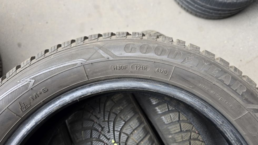 Zimní pneu 205/55/16 Good Year - 8