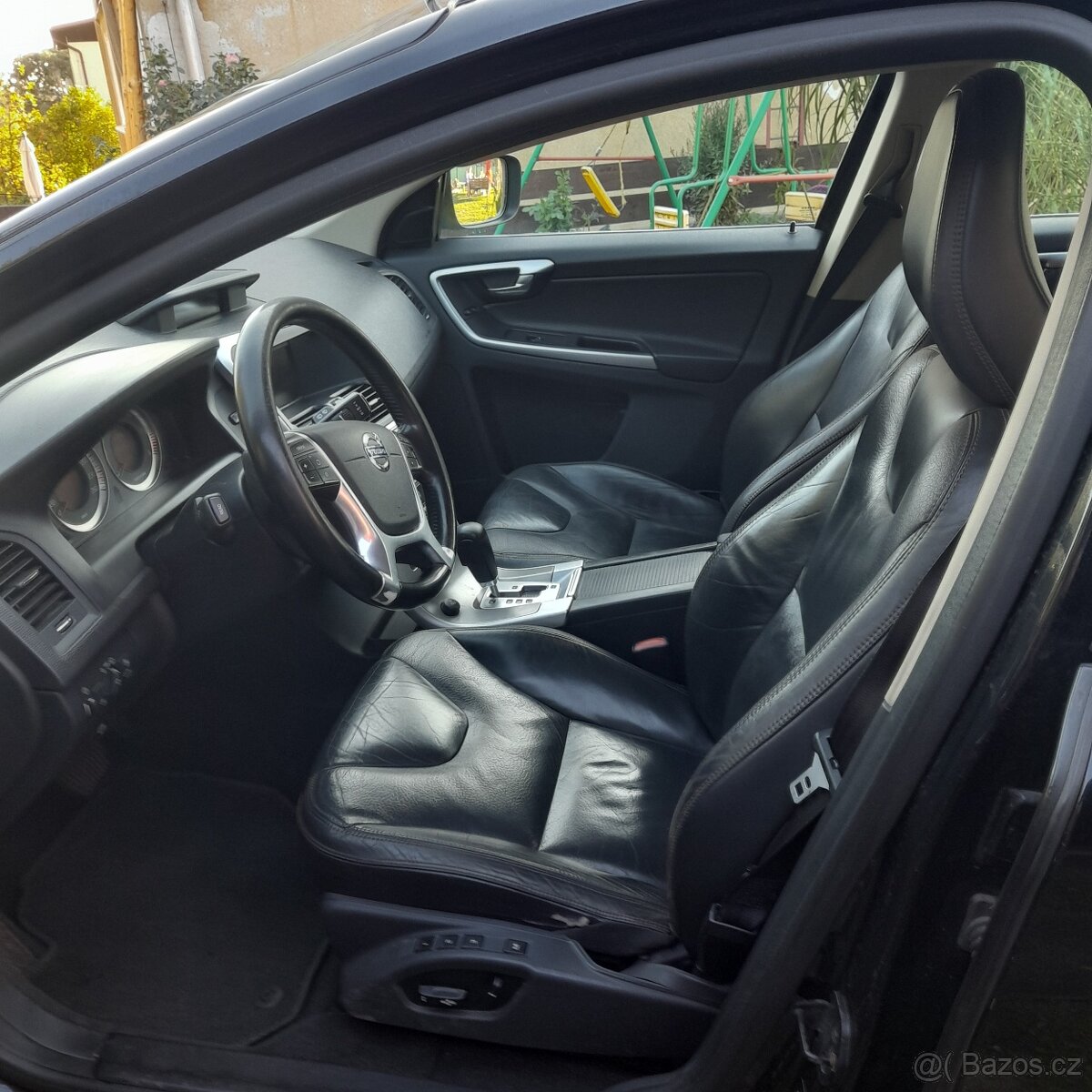 Volvo xc60, 2.4 d5 151kw automat - 8