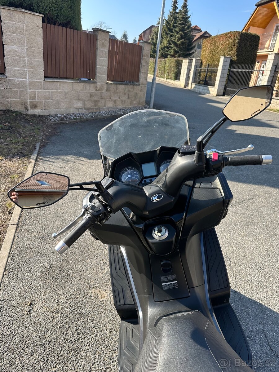 Kymco Dawntown 350i - 8