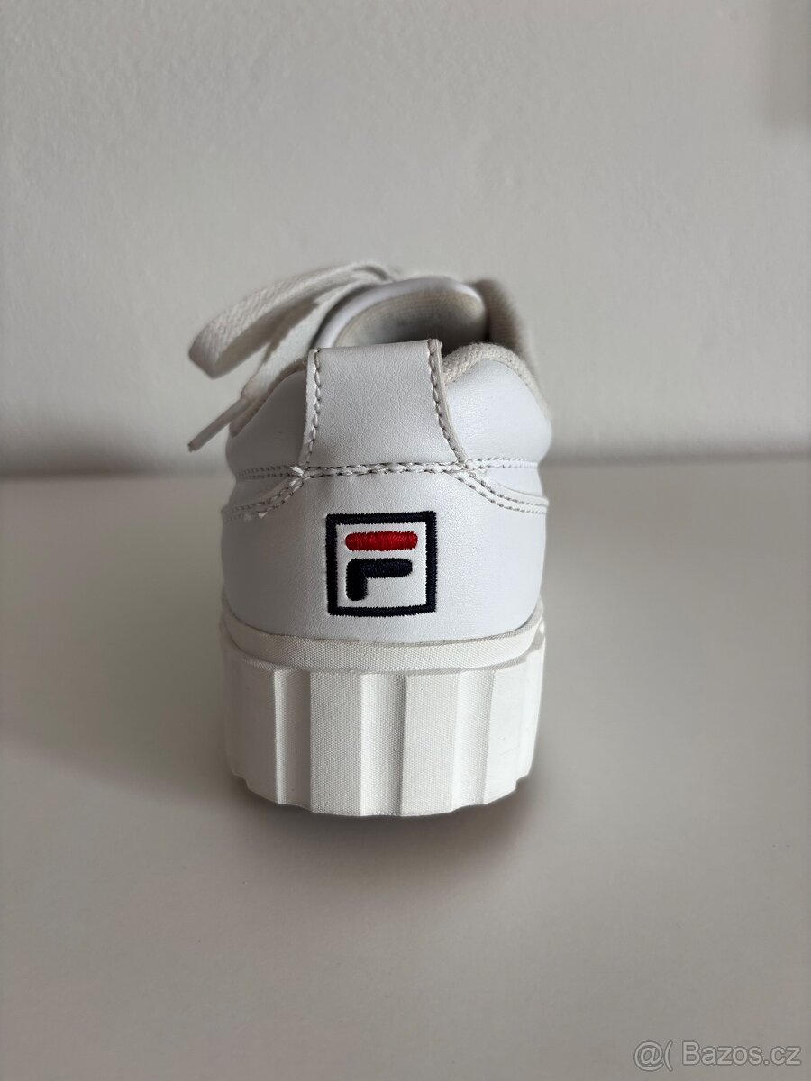 Bílé FILA Sandblast L platform nové - 8