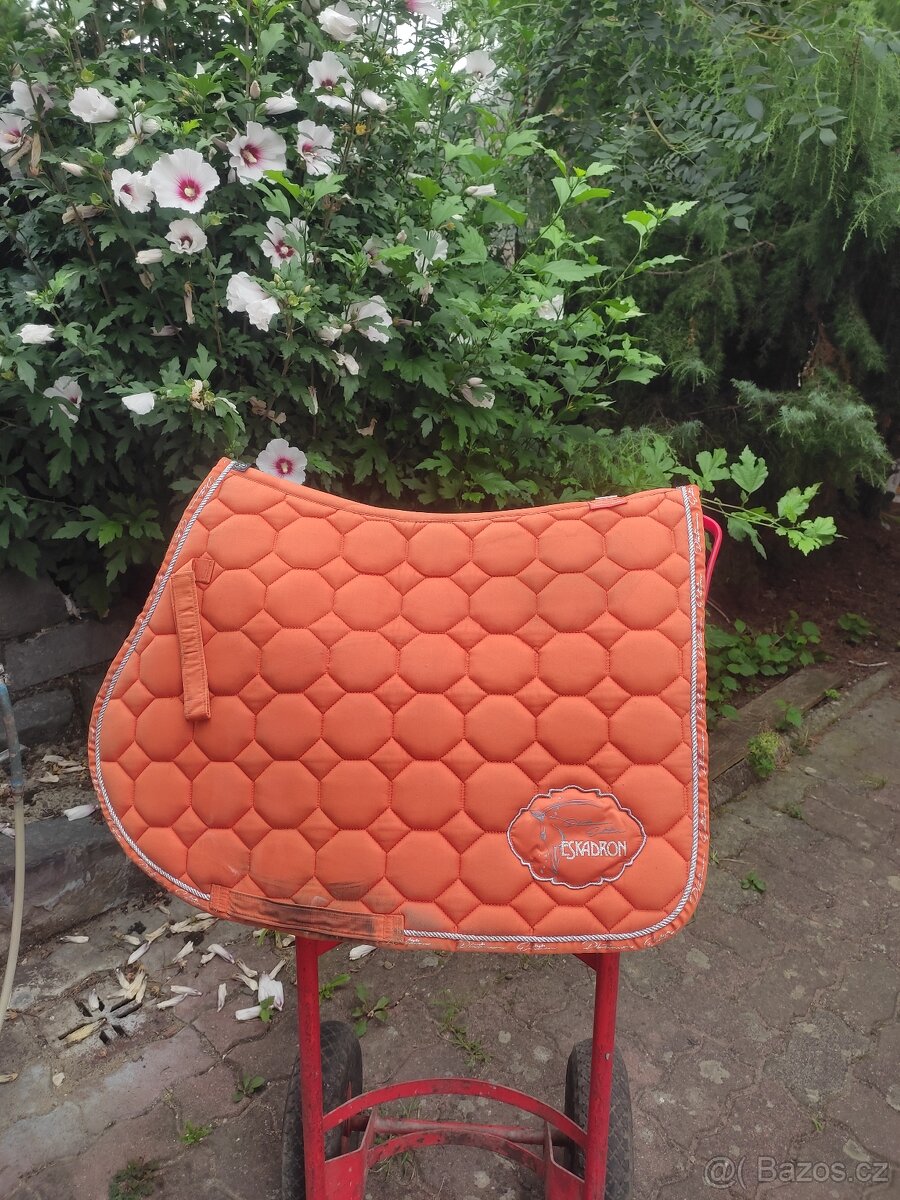 VS DEČKY, skokové dečky, velký úklid - 8