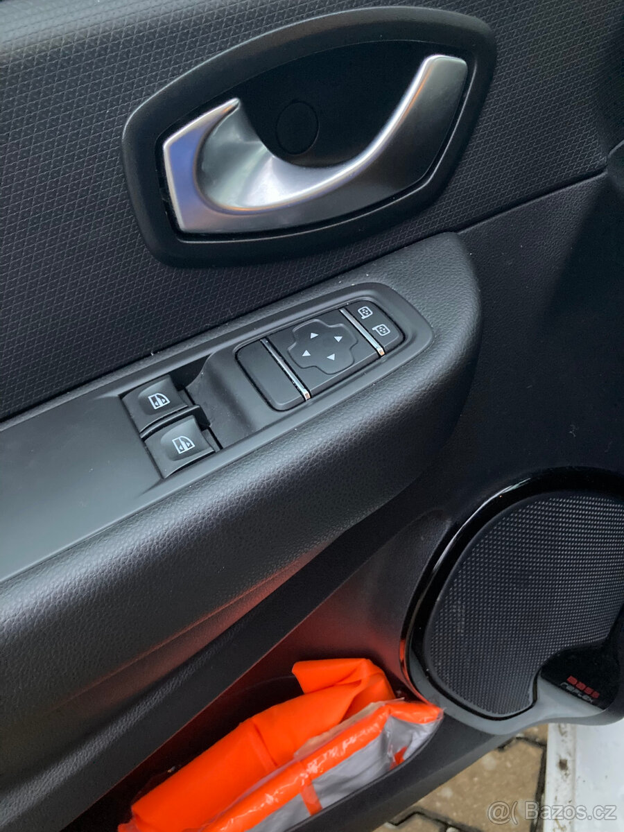 Renault Clio IV Grandtour 0.9 TCe, r.v. 2019 - 8