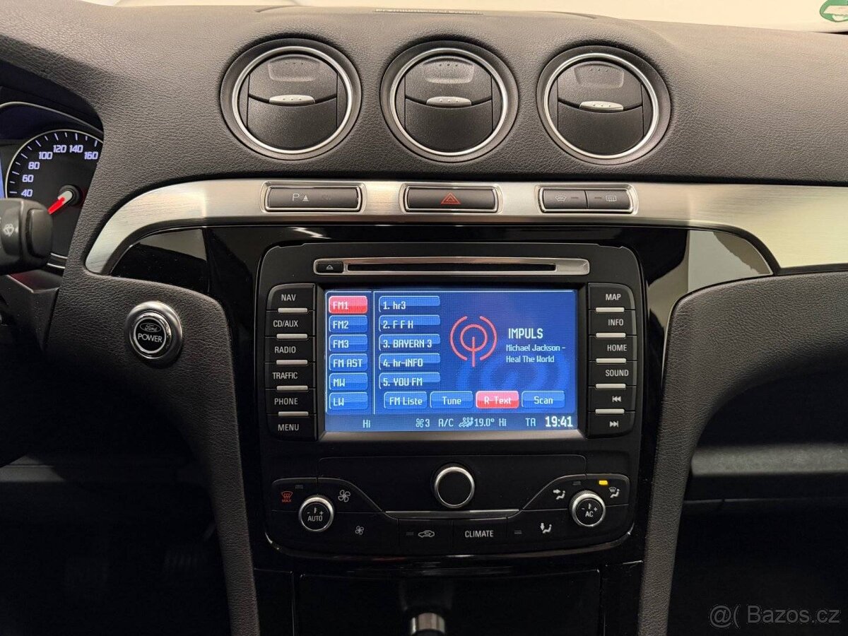 Ford Galaxy, 2.2 TDCi TITANIUM/7 MÍST/GPS - 8