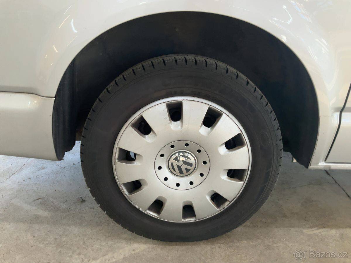 VW Multivan T5 1.9 TDI 75kW,Webasto,Digi.klima,1.Majitel - 8