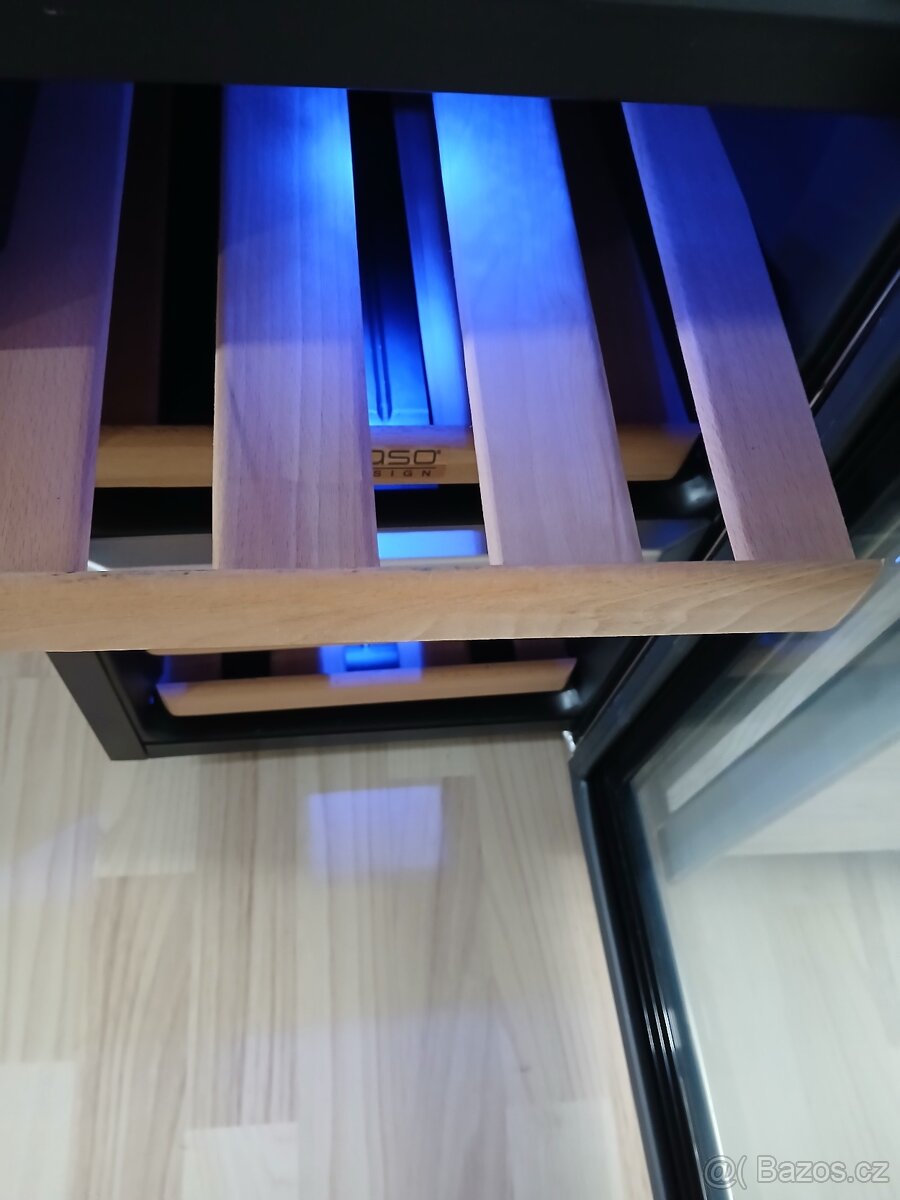 Polovodičová vinotéka 2-zónová na 12 lahví - 8