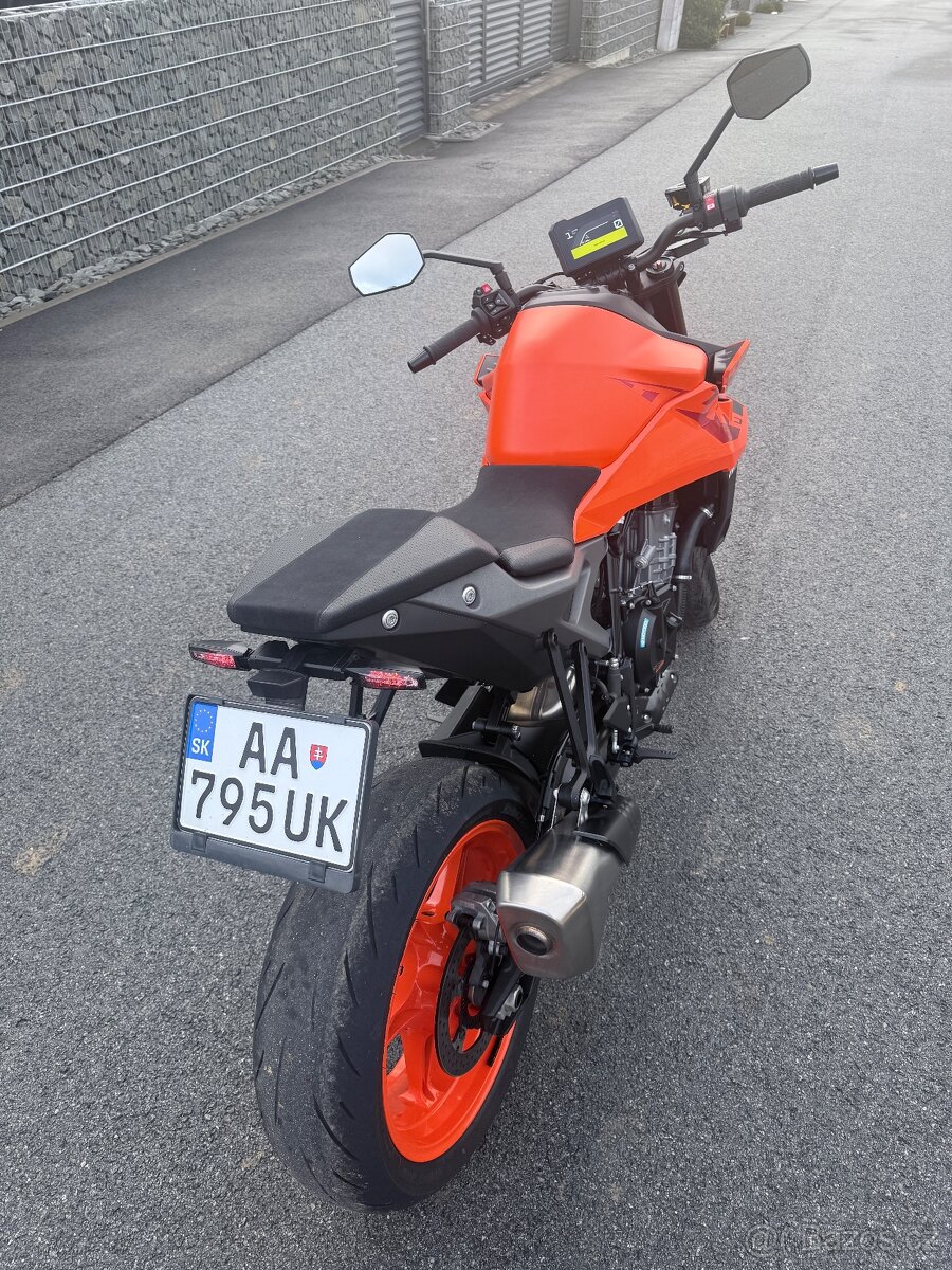 KTM 990 DUKE 2024 - 8