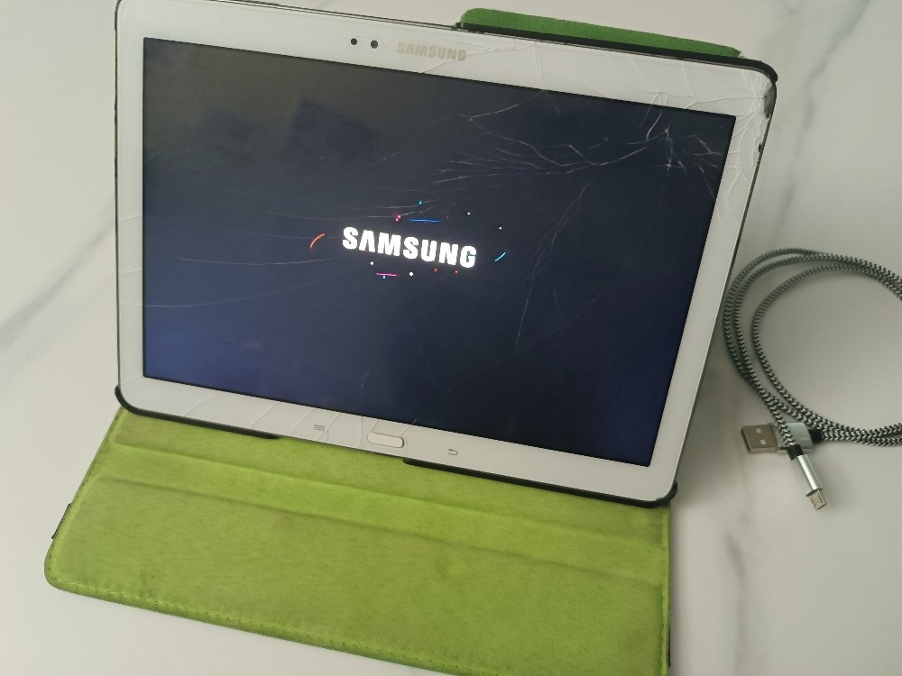 Tablet Samsung Galaxy Note 10.1 SM-P600 white, stylus S pen - 8