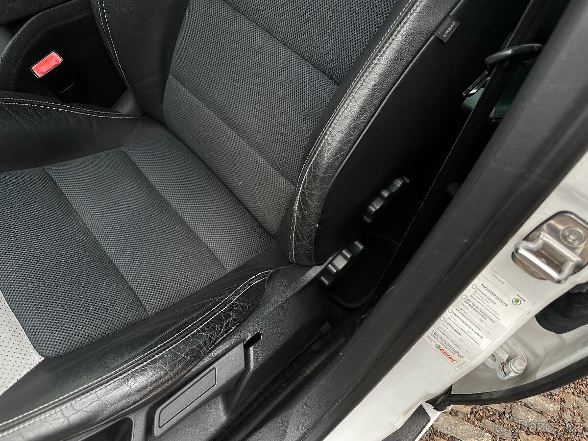 Škoda octavia 2 rs 2.0 tfsi facelift - 8