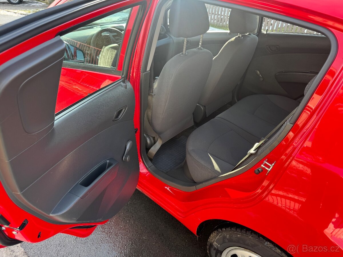 Chevrolet Spark - 8