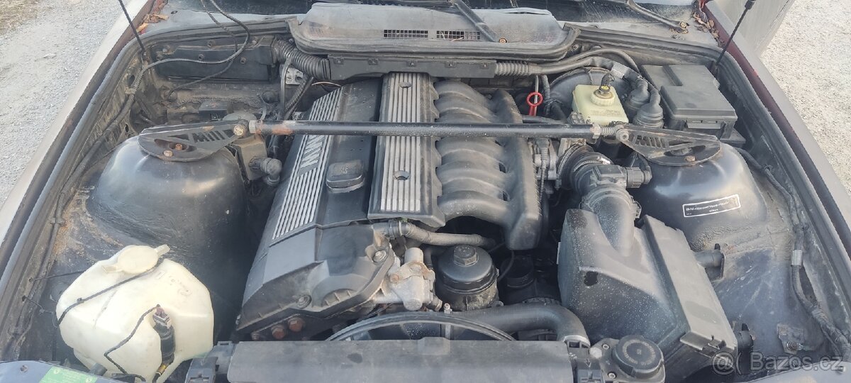 BMW E36 coupe m52b20 - 8