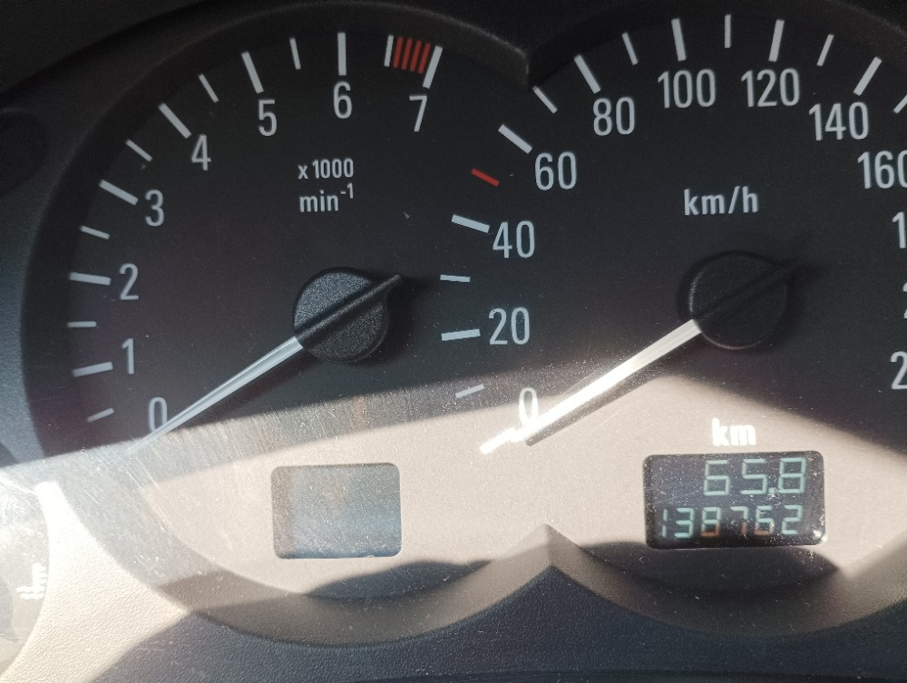 Opel Corsa 1.2 16V - klima, automat - 8