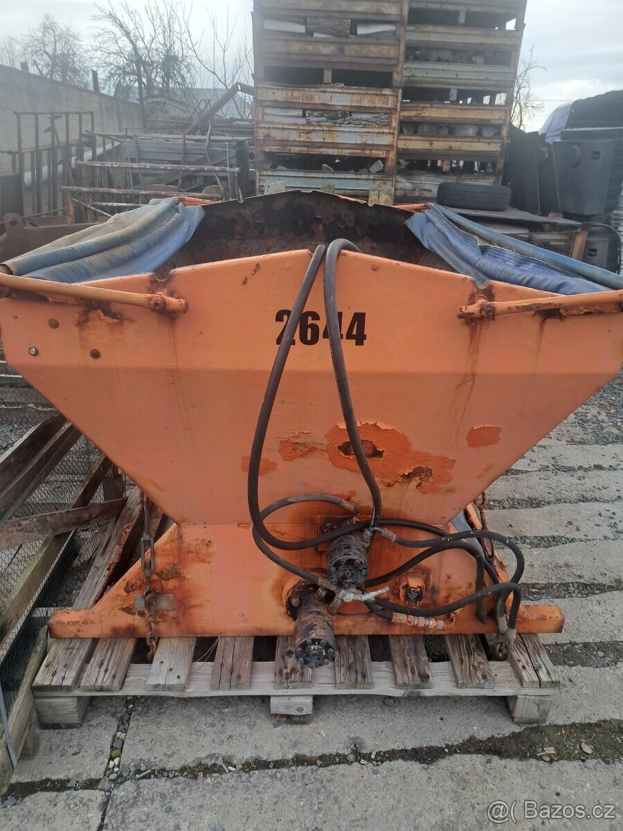 Posypová nástavba Beilhack multicar - 8