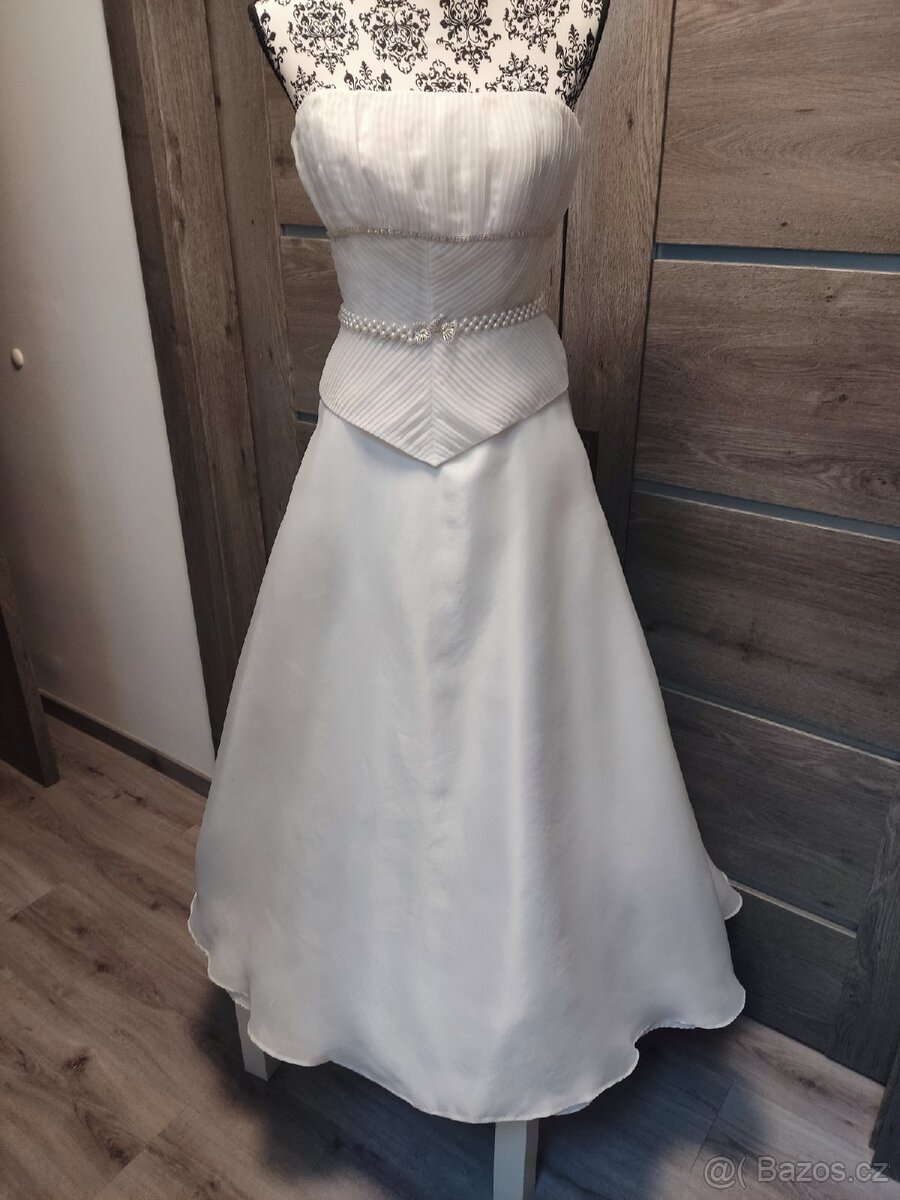 Krásné svatební šaty vel. 38 - 8