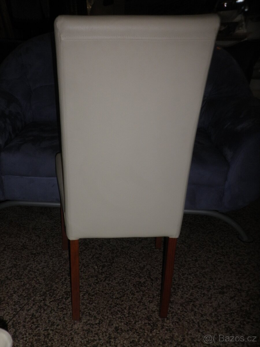 Jídelní židle s bílým potahem - 5 kusů - 8