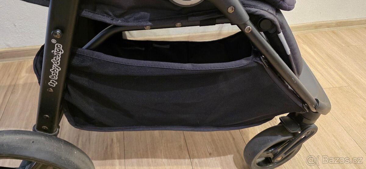 Sportovní kočárek - jako nový - 8