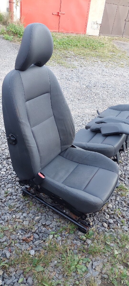 Volvo V50 na díly - 8