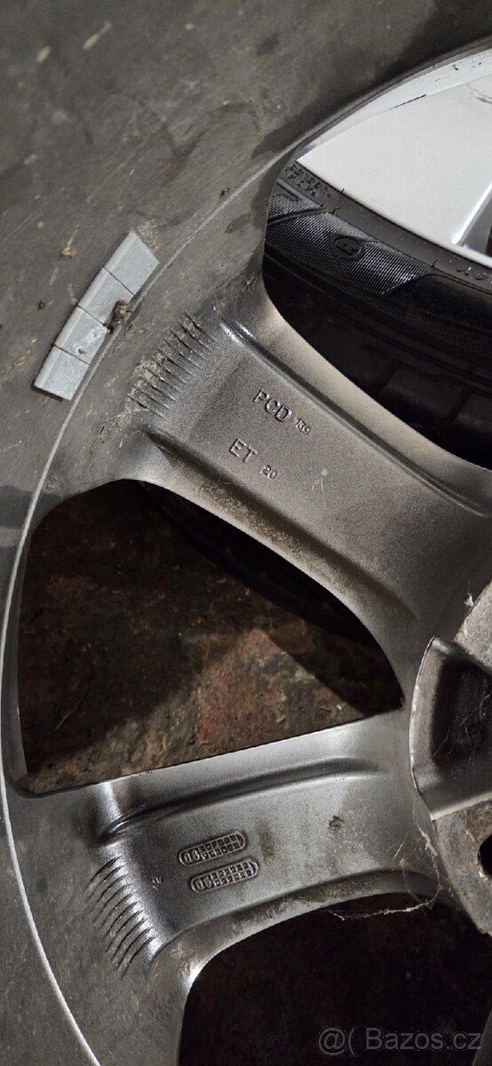 Alu kola R20 6x139,7 mak, Toyota land cruiser, letní 265/45 - 8