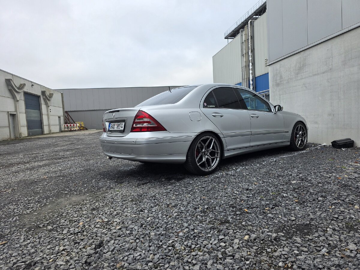 Mercedes C320cdi - 8