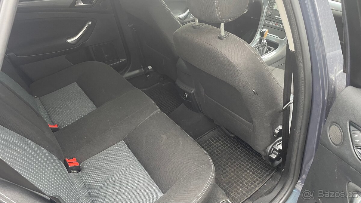 Ford Mondeo 2014 - 8