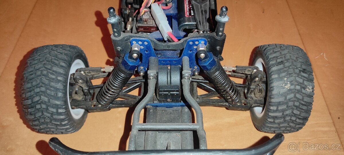 RC model buginy FIGHTER 4X4, - 8