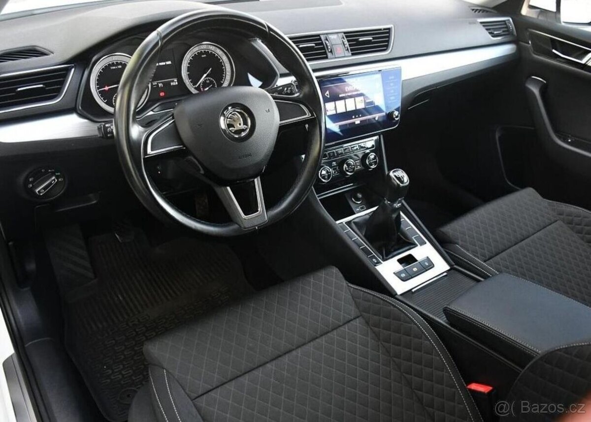 Škoda Superb 2,0TDi TAŽNÉ PRAV. SERVIS ČR - 8