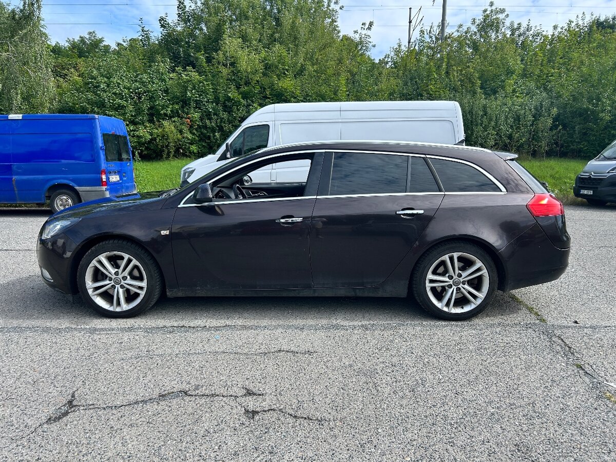 Opel Insignia, KOMBI, 4X4 - 8