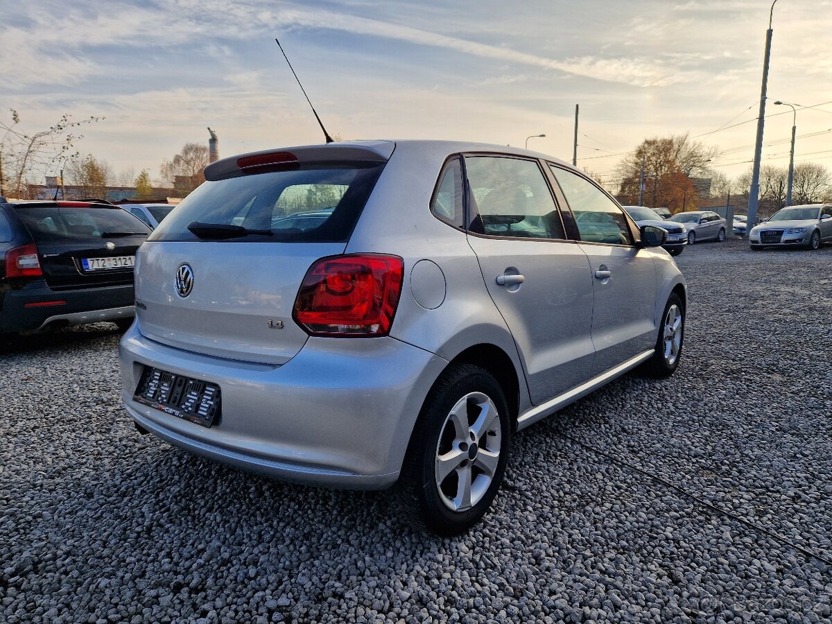 Volkswagen Polo 1.4i,63KW,KLIMA,BEZ KOROZE,R.V.2010 - 8