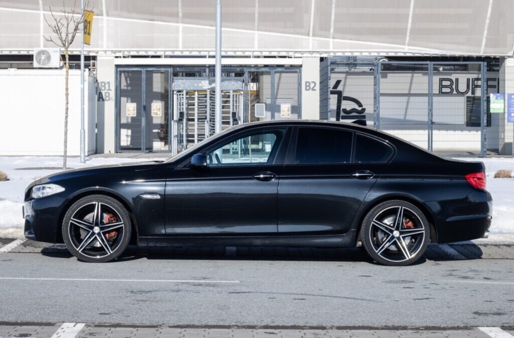 BMW 535d, 220kW (2012) - 8