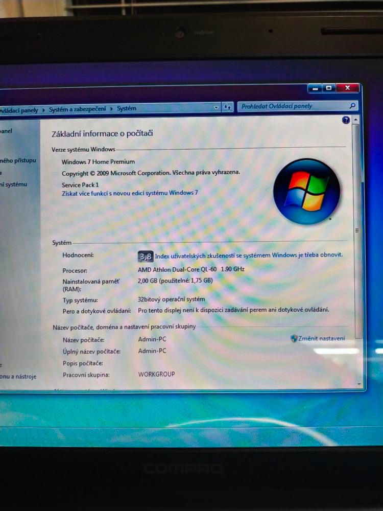 Prodám notebook HP Compaq - 8
