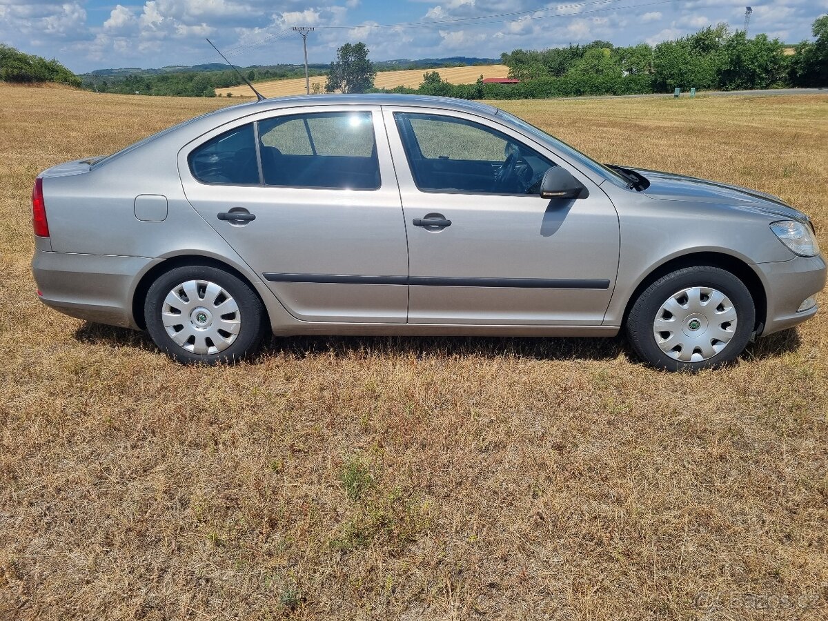 Škoda Octavia, 1.MAJ. NOVÁ STK, VÝBORNÝ STAV - 8