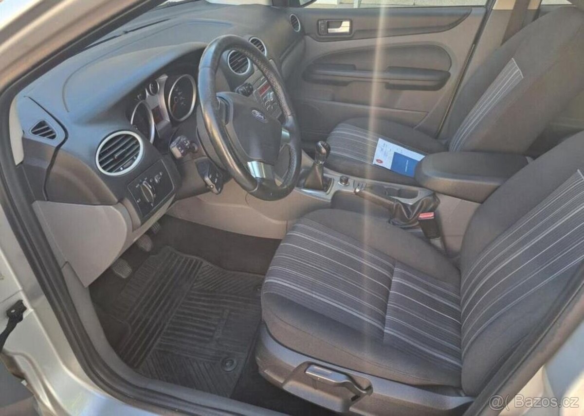 Ford Focus 1,6 TDCI Trend nafta manuál 80 kw - 8