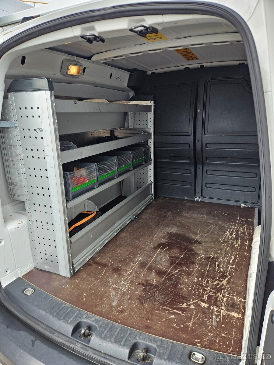 Volkswagen Caddy 2,0TDI - 8