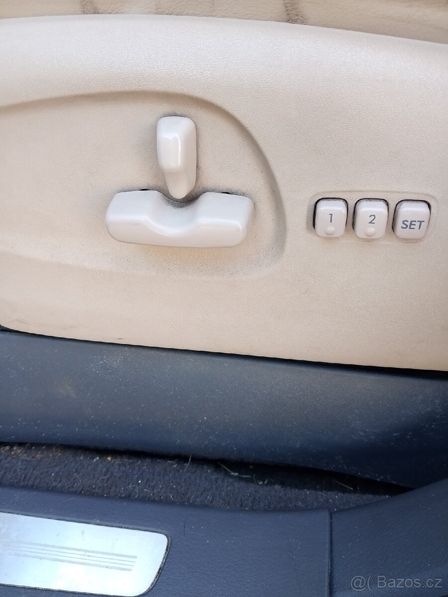 Subaru Tribeca - 8