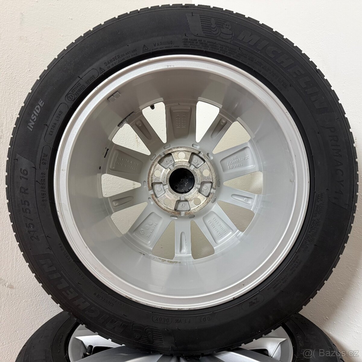 VW PASSAT B7 5x112 R16 ET33+LETNÍ 205/60R16 5/4mm - 8