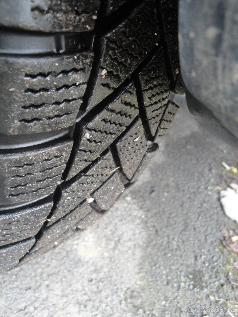 Prodám Opel Corsa 1.0,43kw,klima - 8