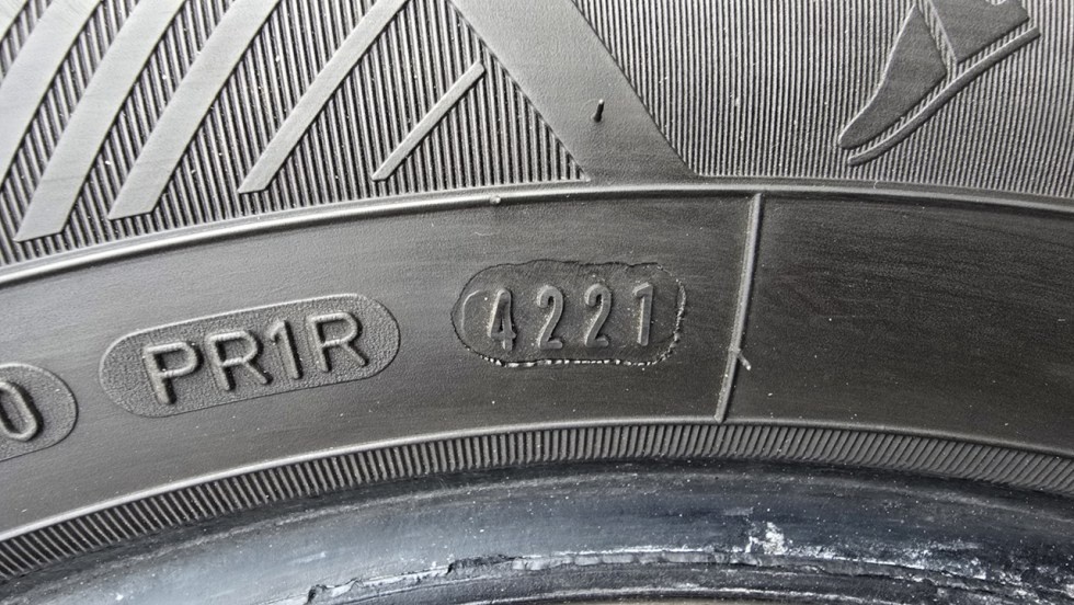 Letní pneumatika 225/55/17 Good Year - 8