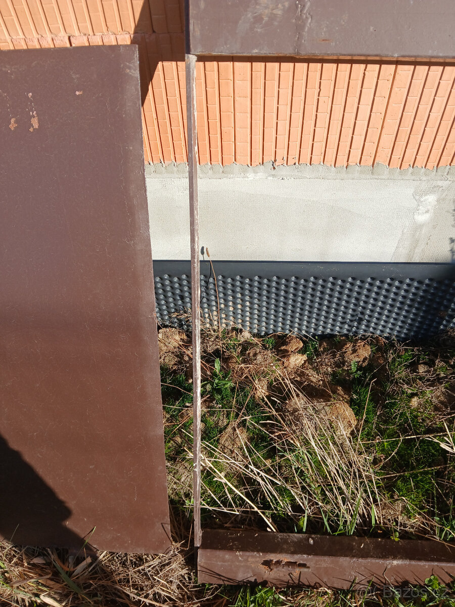 Kovové dveře 90 - 8