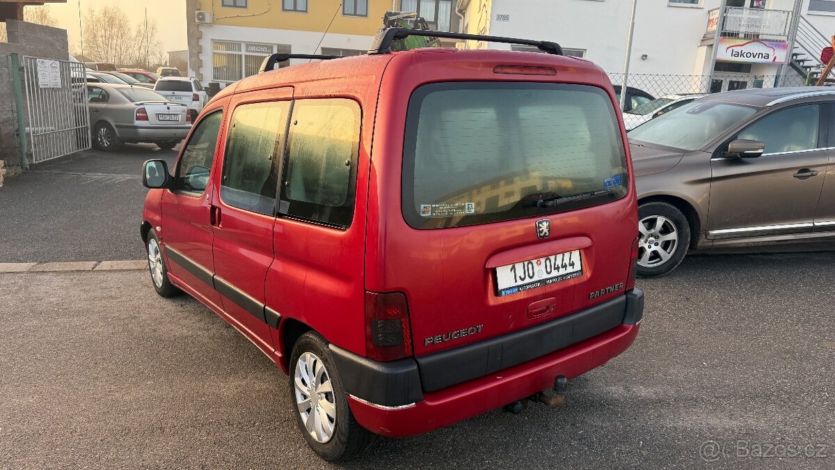 PEUGEOT PARTNER 2.0 HDI 66KW 2X ŠOUPAČKY KLIMA TAŽNÉ - 8