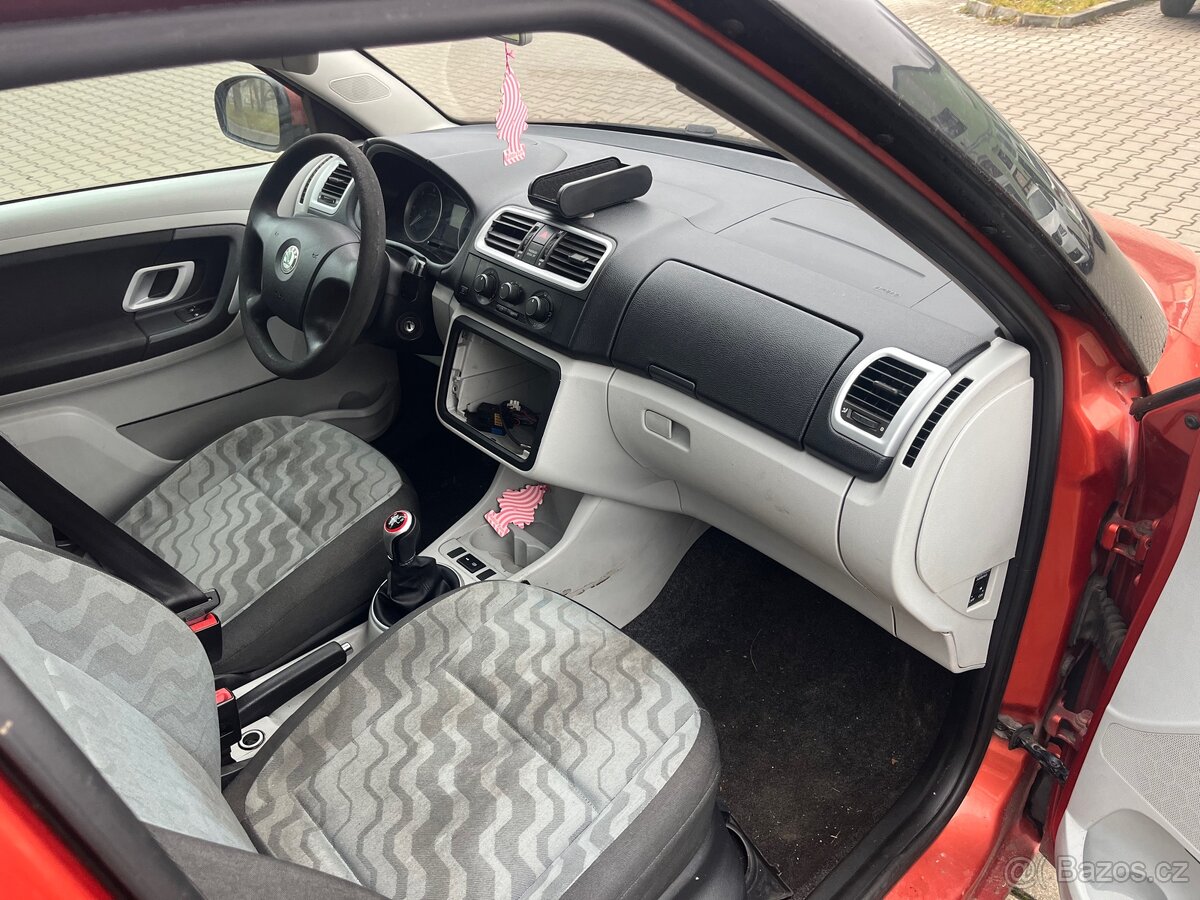Škoda Fabia II 1.4 TDI 59 kW, r. 2007 - 8